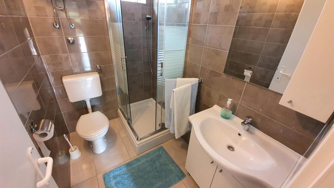 Double Rooms With Terrace Tomica Baska  Exterior photo