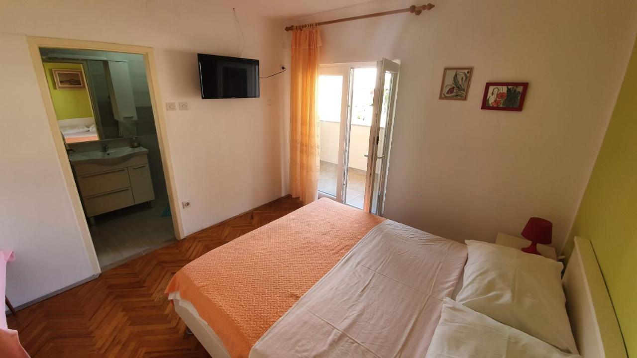 Double Rooms With Terrace Tomica Baska  Exterior photo
