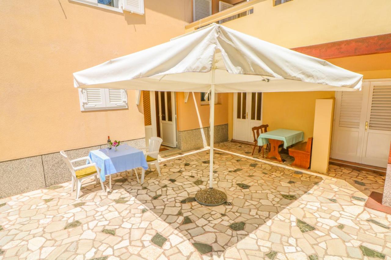 Double Rooms With Terrace Tomica Baska  Exterior photo
